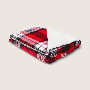 Victoria’s Secret Plaid Sherpa Blanket